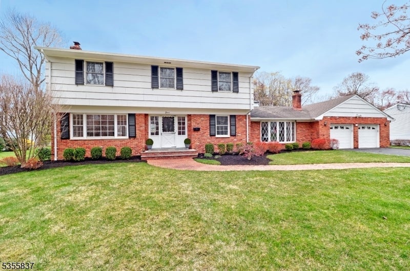 Photo of Listing #3961152
