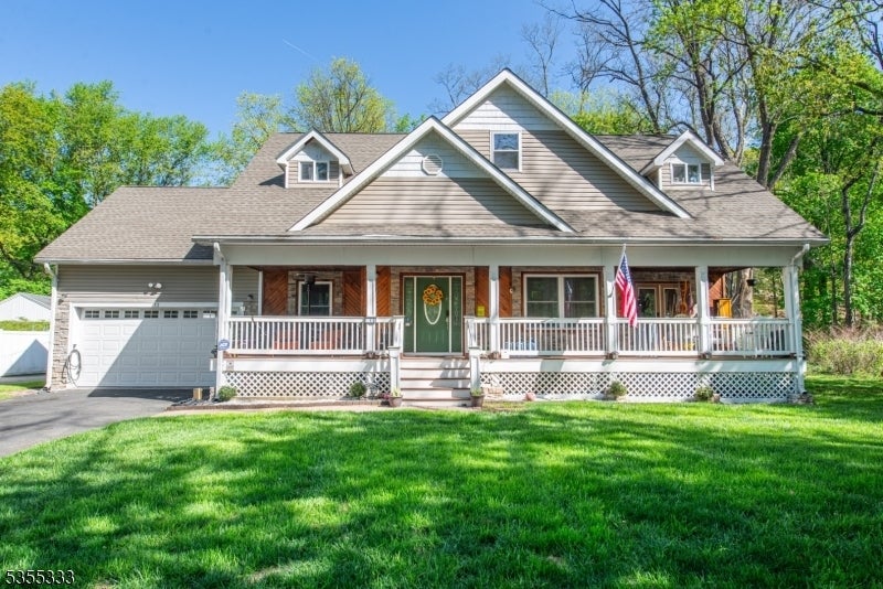 Photo of Listing #3961194
