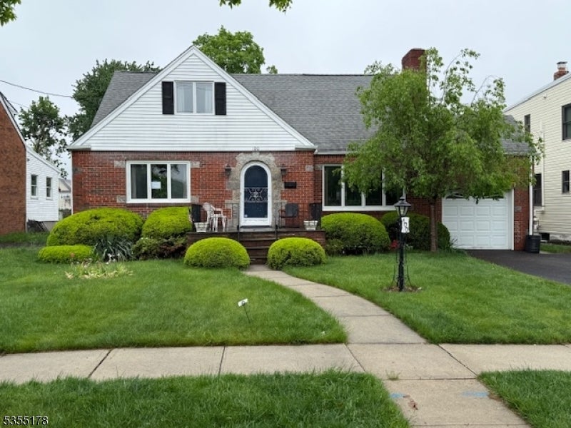 Photo of Listing #3961219