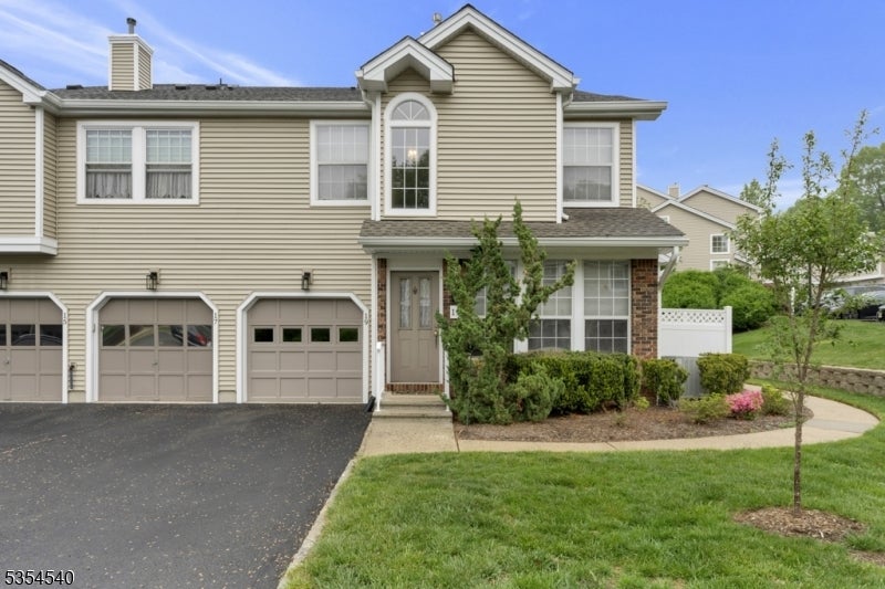 Photo of Listing #3961231