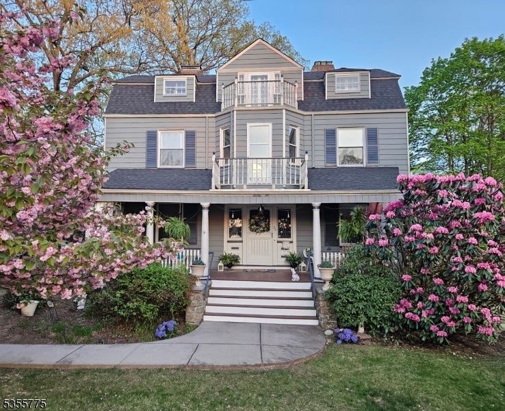 Photo of Listing #3961294