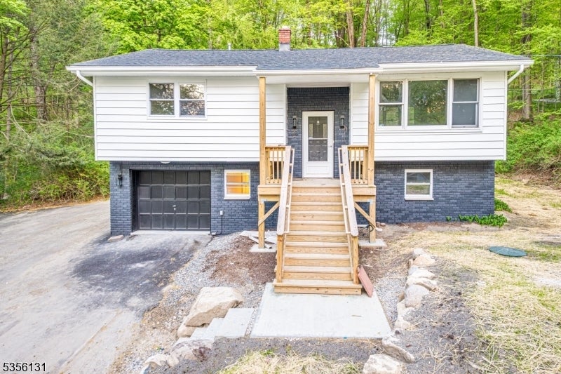 Photo of Listing #3961316