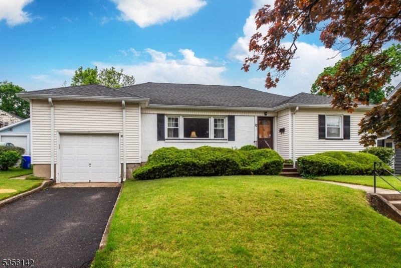 Photo of Listing #3961337