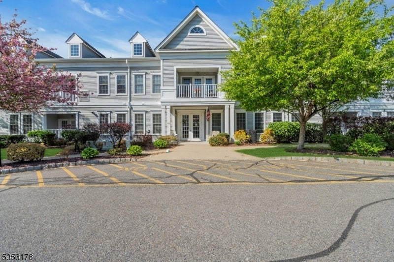 Photo of Listing #3961389