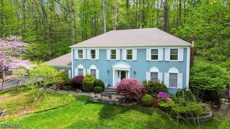 Photo of Listing #3961416