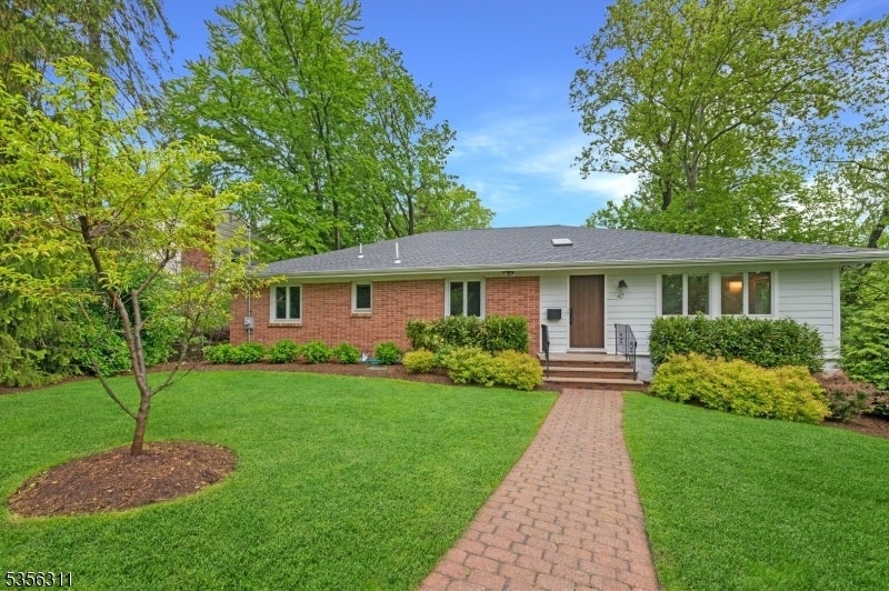 Photo of Listing #3961482
