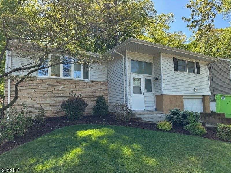 Photo of Listing #3961513
