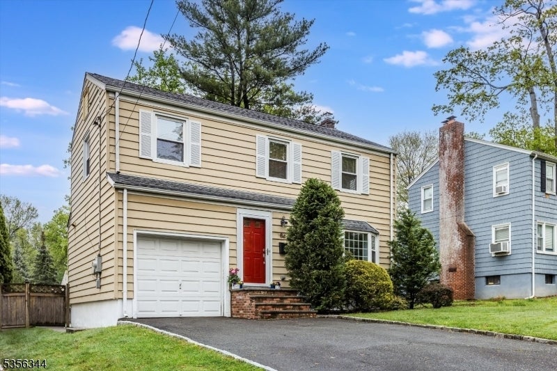 Photo of Listing #3961552
