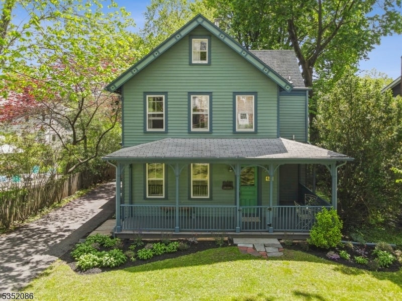Photo of Listing #3961571