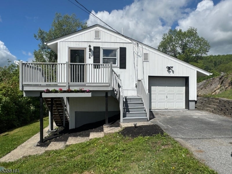 Photo of Listing #3961603