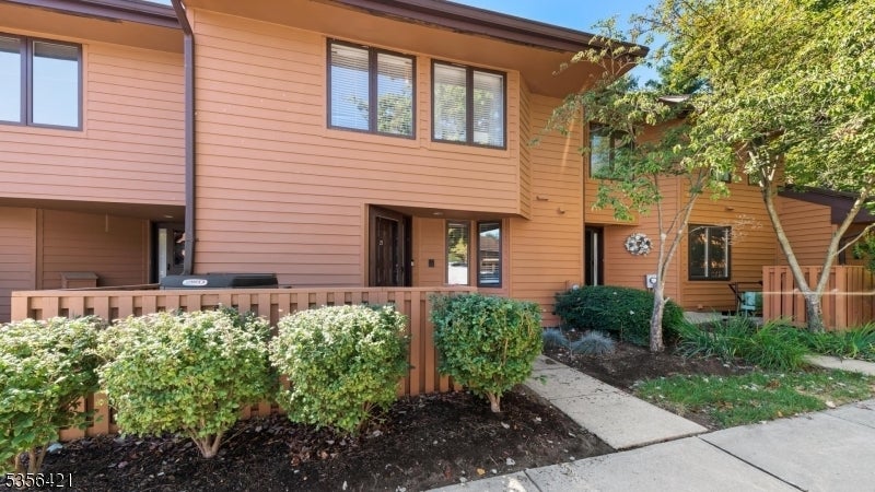 Photo of Listing #3961606