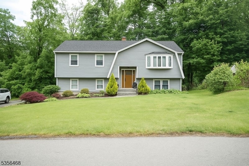 Photo of Listing #3961636