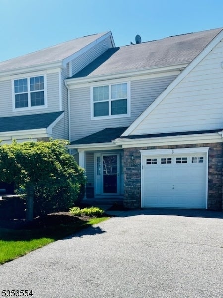 Photo of Listing #3961726