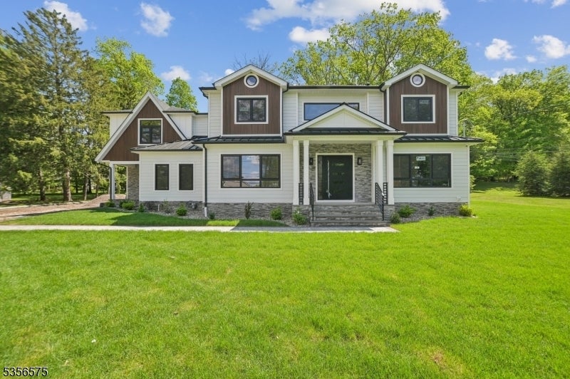 Photo of Listing #3961735