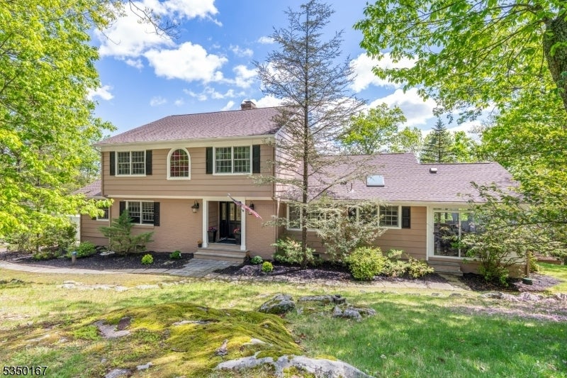 Photo of Listing #3961824