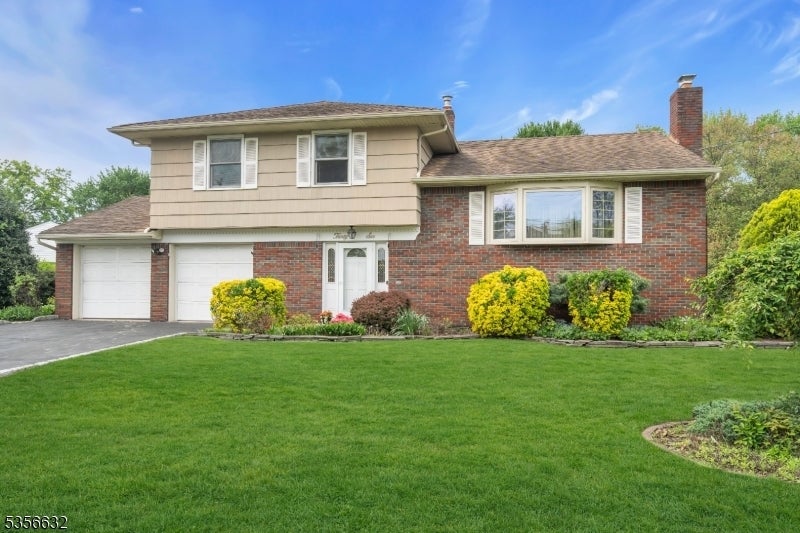 Photo of Listing #3962063