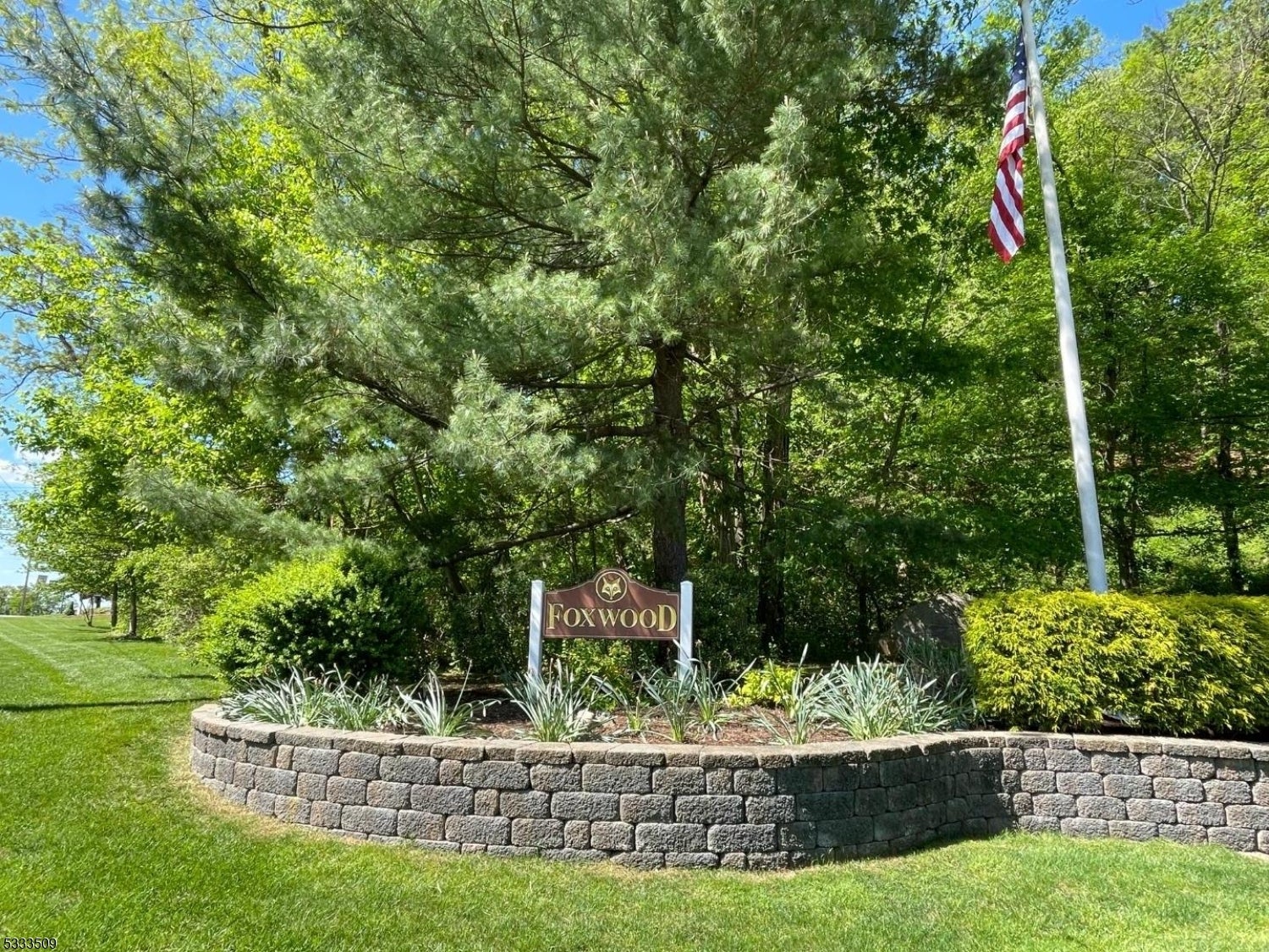 Photo of Listing #3962297