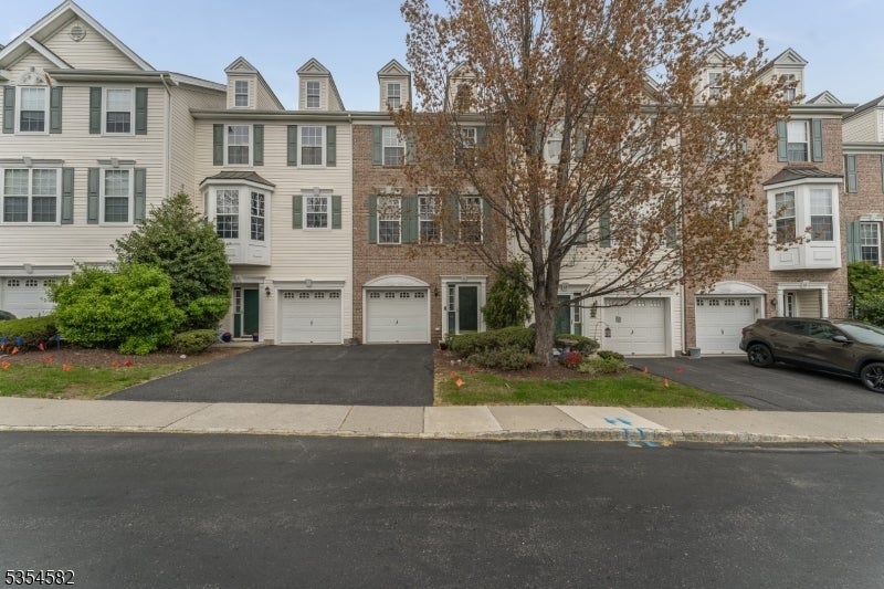 Photo of Listing #3962306