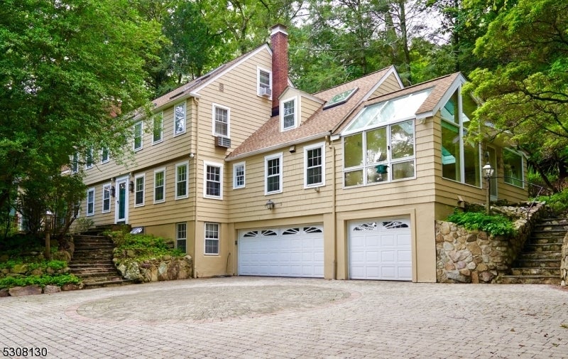 18 Lake Shore Drive, Montville Twp.
