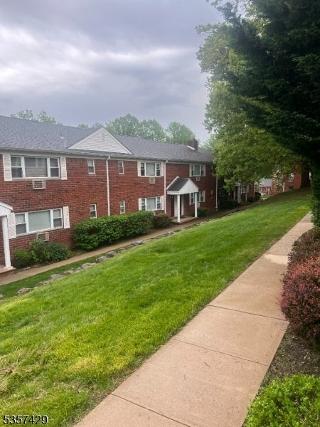 Photo of Listing #3962437