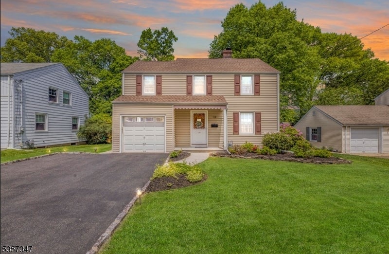 Photo of Listing #3962581