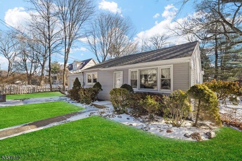 Photo of Listing #3962753