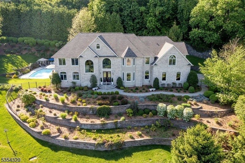 Photo of Listing #3962956