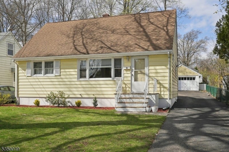 Photo of Listing #3963051