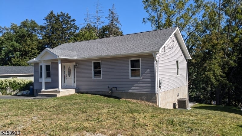 Photo of Listing #3963911