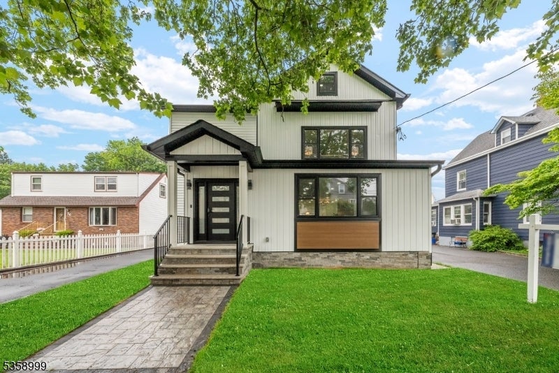 Photo of Listing #3963991