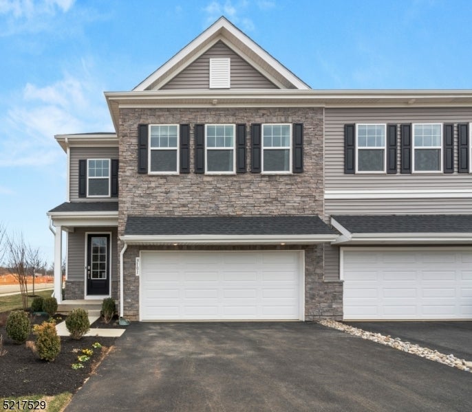 Photo of Listing #3964057
