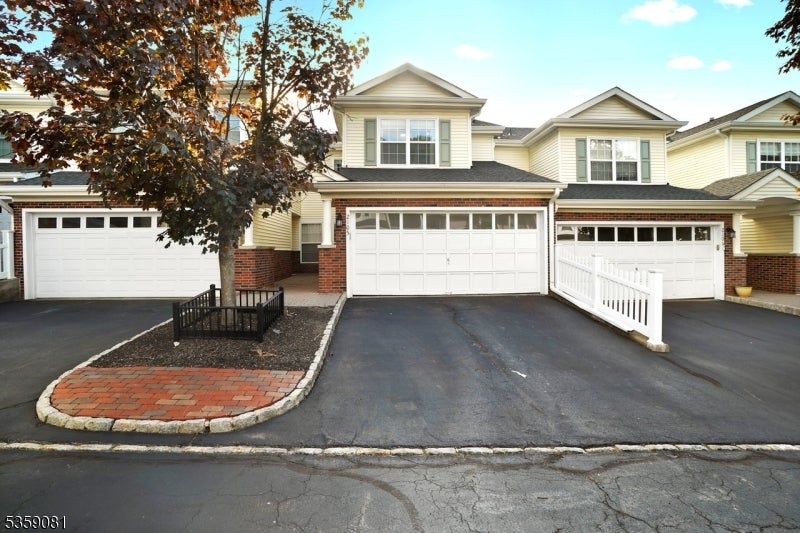 Photo of Listing #3964459