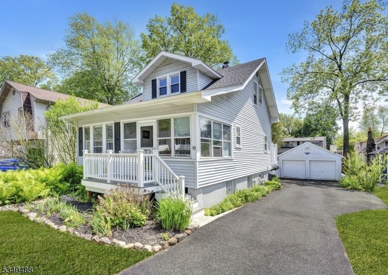 Photo of Listing #3964616