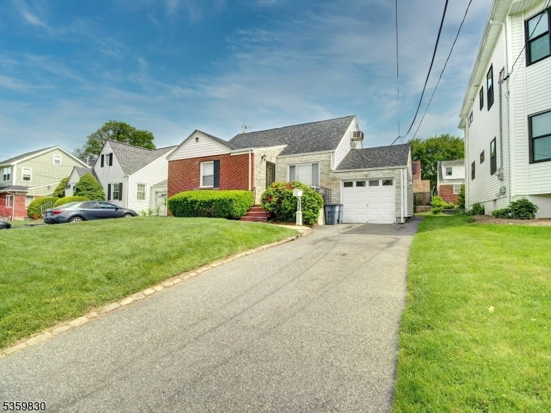Photo of Listing #3964663