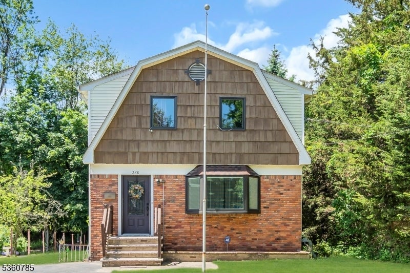 Photo of Listing #3965476