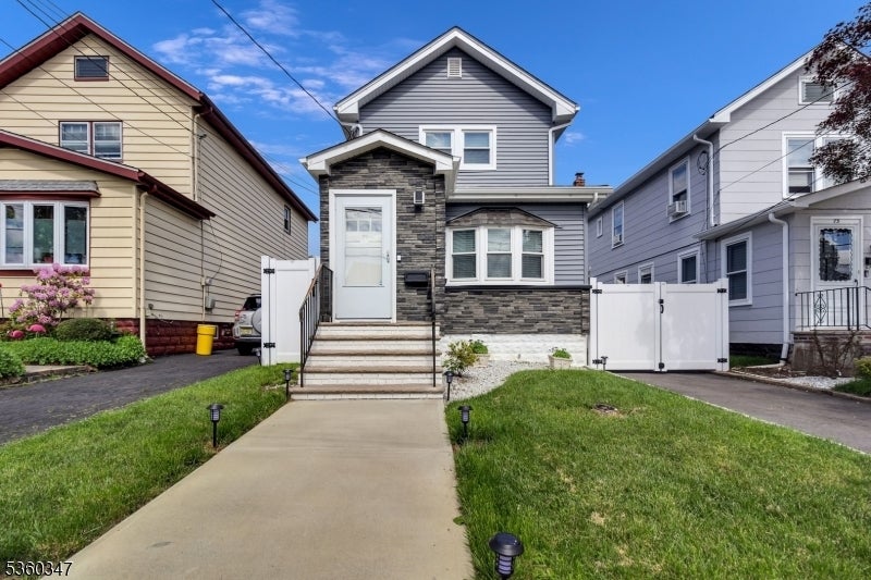 Photo of Listing #3965586