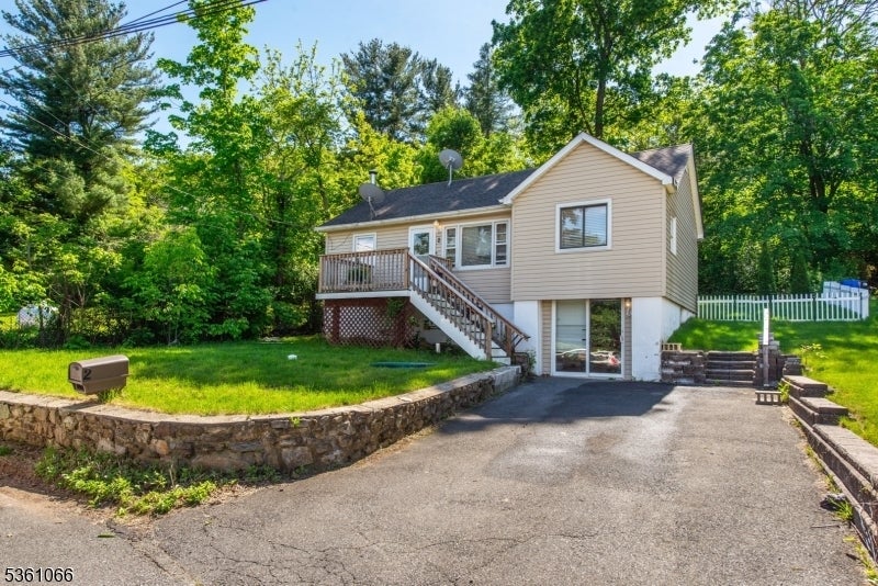 Photo of Listing #3965758