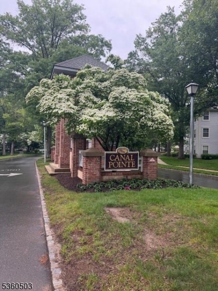 Photo of Listing #3965873