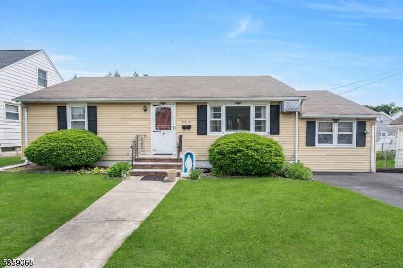 Photo of Listing #3966065