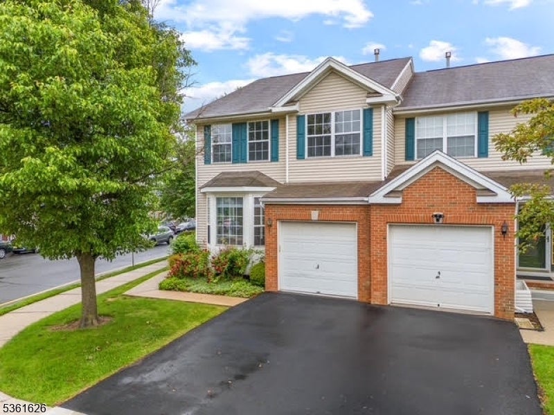Photo of Listing #3966338