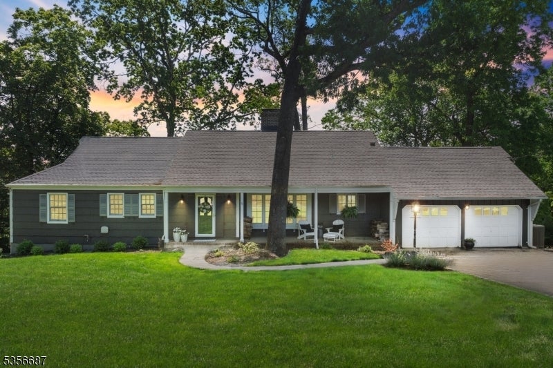 Photo of Listing #3966504
