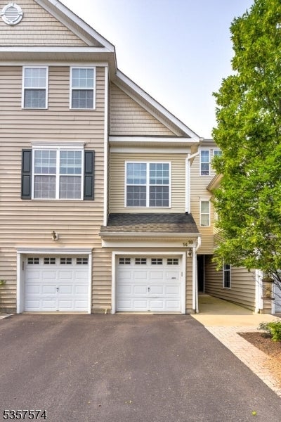 Photo of Listing #3966517