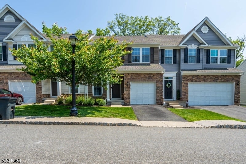 Photo of Listing #3967257