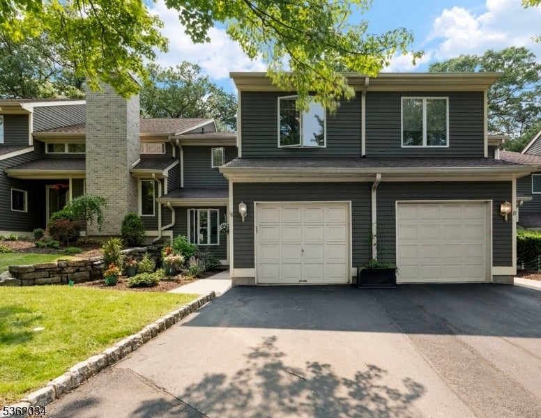 Photo of Listing #3967338