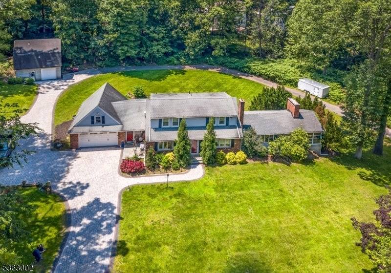 Photo of Listing #3967805