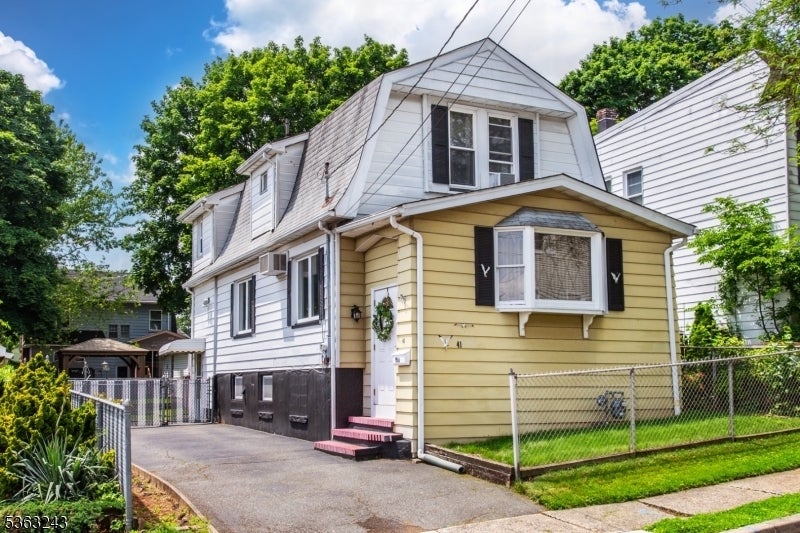 Photo of Listing #3967816