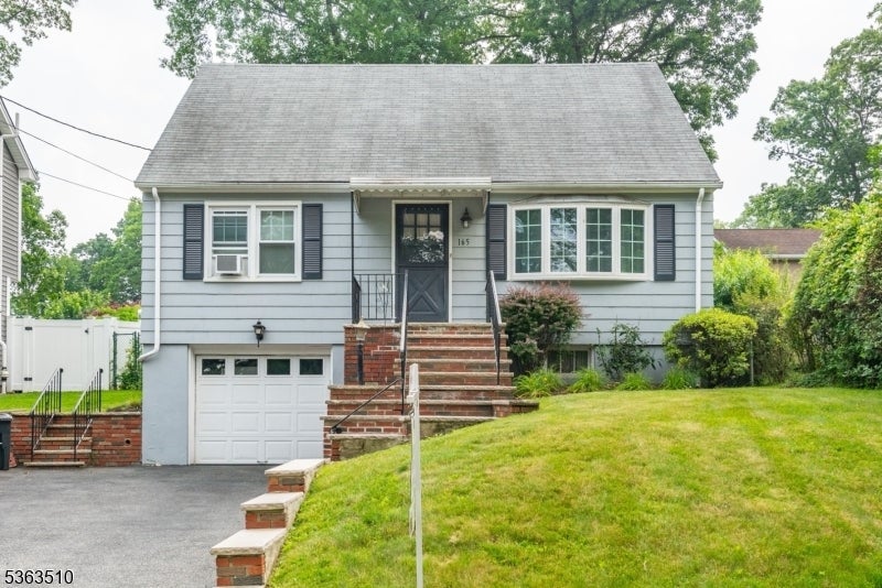 Photo of Listing #3968046
