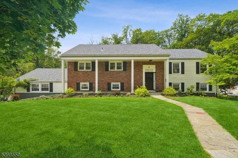 Photo of Listing #3968079