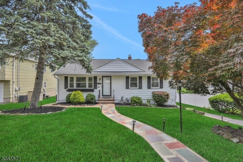 Photo of Listing #3968094