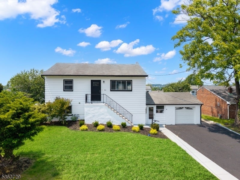 Photo of Listing #3968211